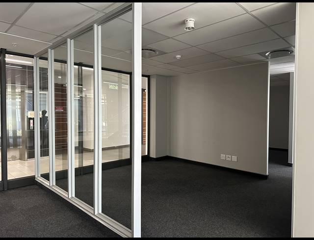 230M² OFFICE TO LET IN CENTURION CENTRAL